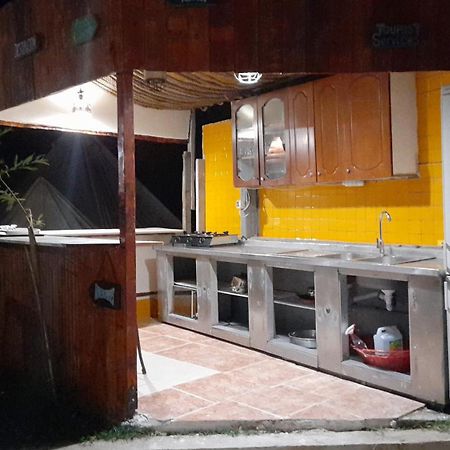 Garden Villa Lake Side & Glamping Εξαμίλιο Εξωτερικό φωτογραφία