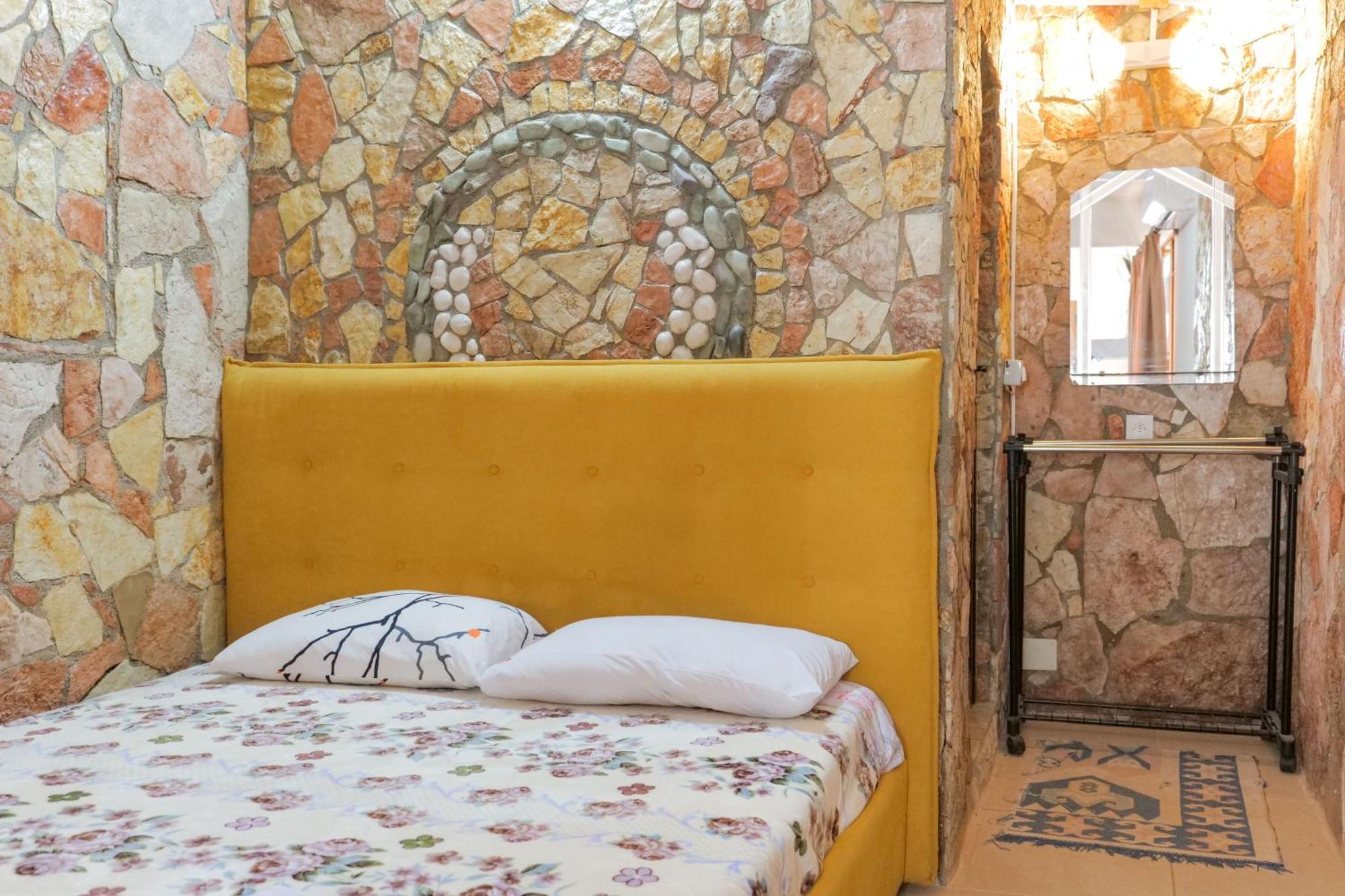 Garden Villa Lake Side & Glamping Εξαμίλιο Εξωτερικό φωτογραφία