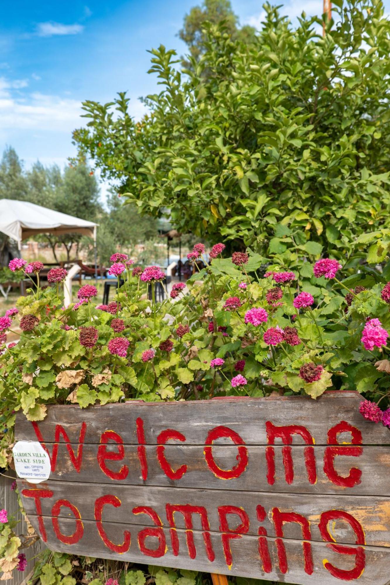 Garden Villa Lake Side & Glamping Εξαμίλιο Εξωτερικό φωτογραφία
